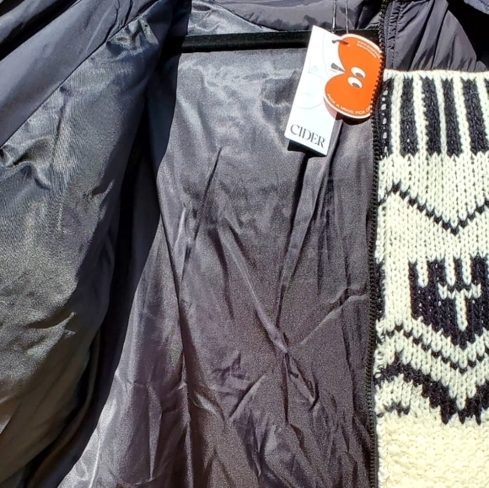 Cider Aztec Knit Puffer Zipup Hooded Coat‎ Jacket Pockets Women XL NWT - Picture 9 of 14